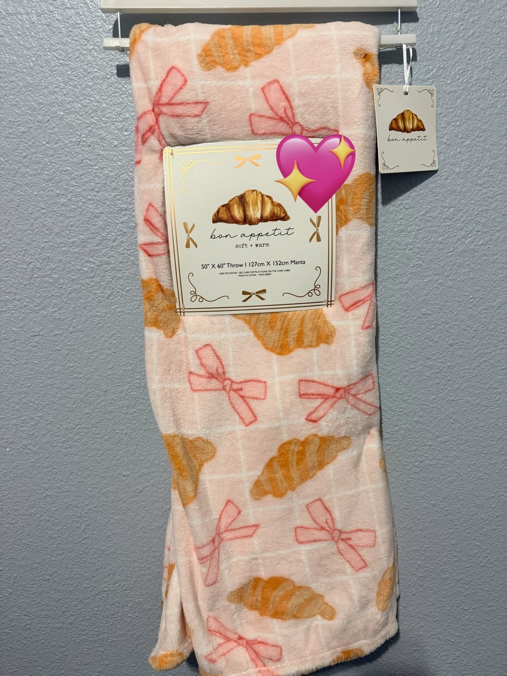 Bon Appetit Croissant Bow Soft Warm Throw Blanket